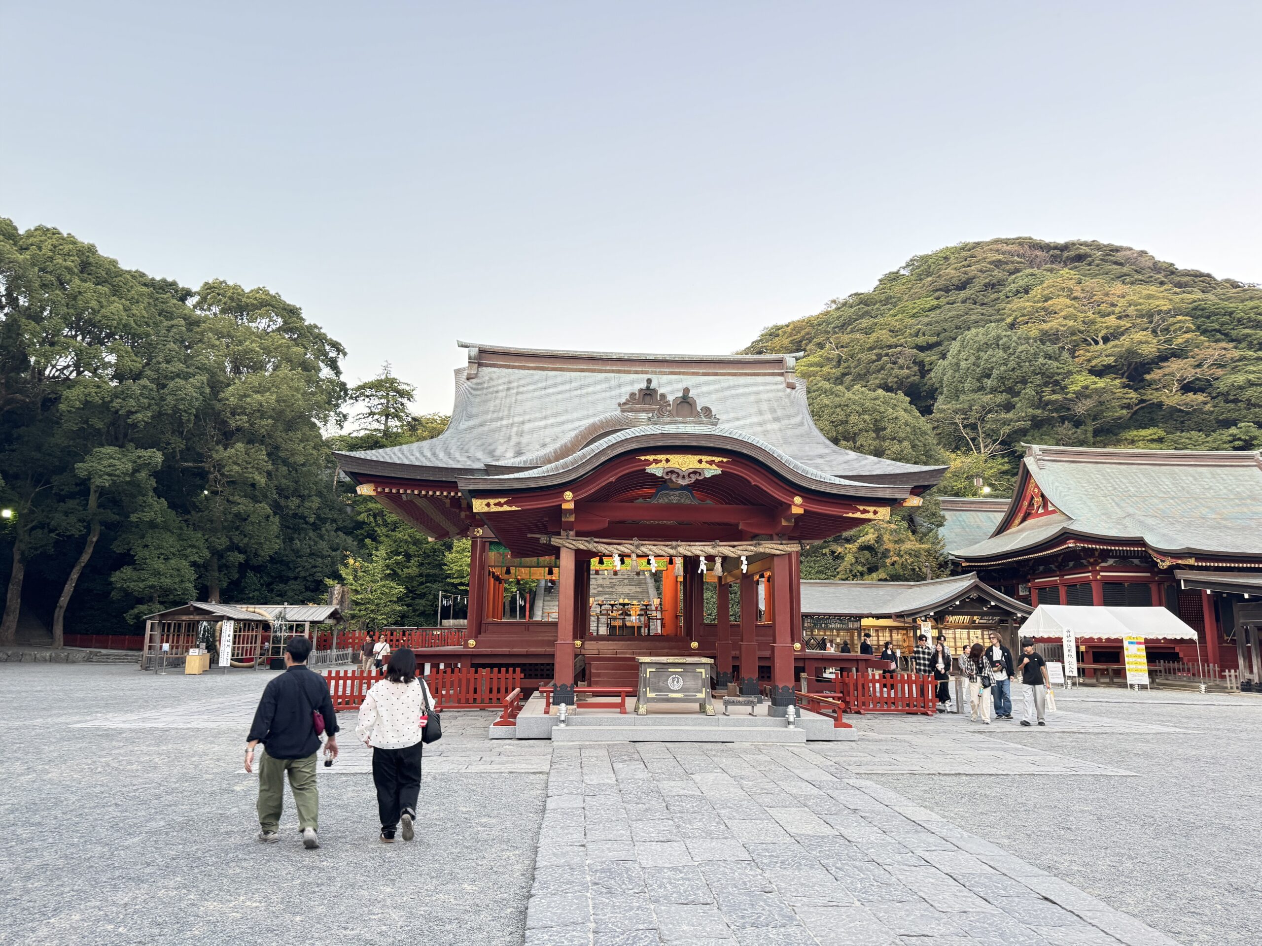 鶴岡八幡宮・舞殿
