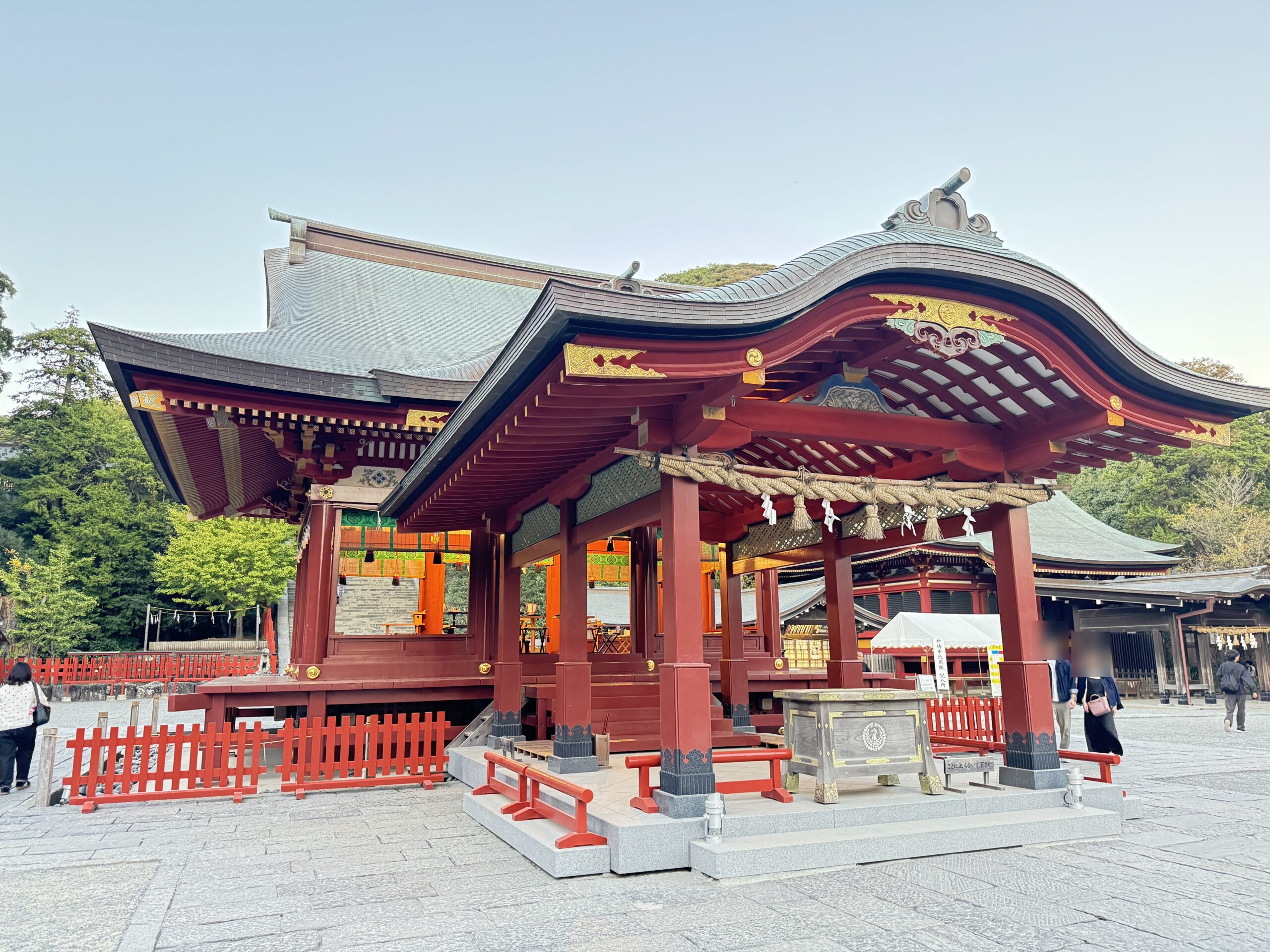 鶴岡八幡宮・舞殿２