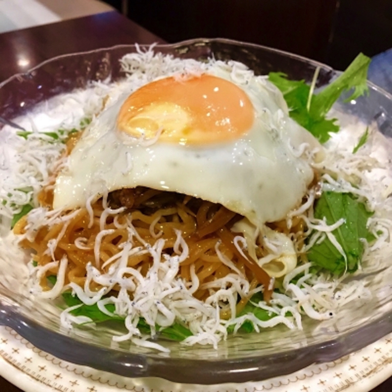 新荘園の汁なし担々麺
